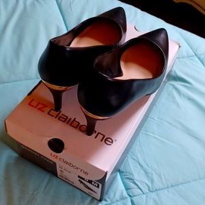 Liz Claiborne Black high heels gold heel